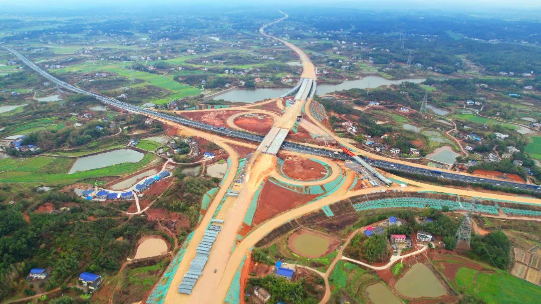 “雙管行動(dòng)”優(yōu)秀項(xiàng)目 | 湖南建投交建公司醴婁高速項(xiàng)目總承包部七施工分部以實(shí)干實(shí)效鍛造精品工程